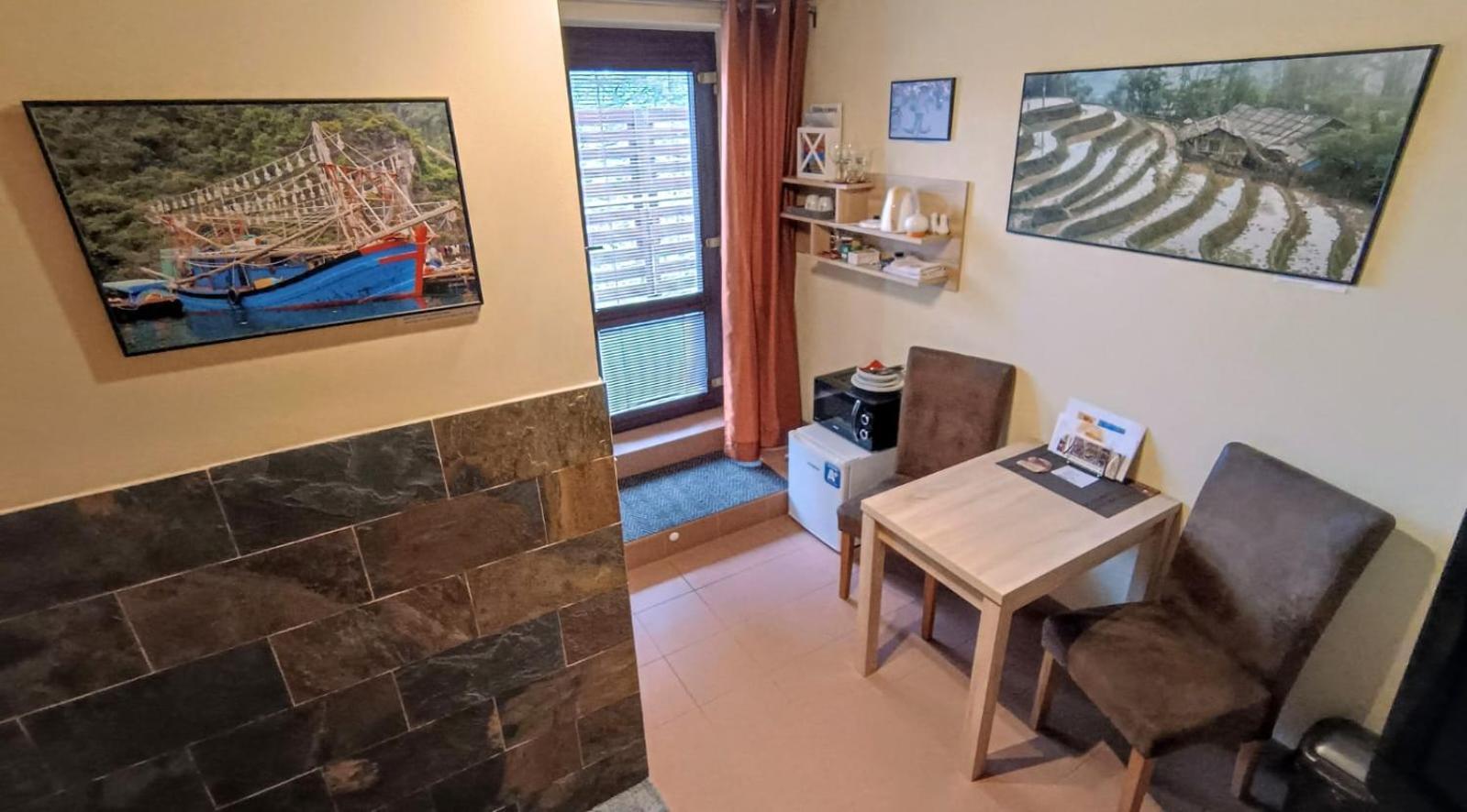 Guest House Sherpa โมราฟสกา เชโบวา ภายนอก รูปภาพ